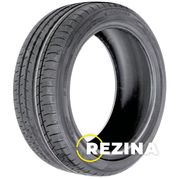 Yokohama BluEarth-GT AE51 215/55 R17 94V
