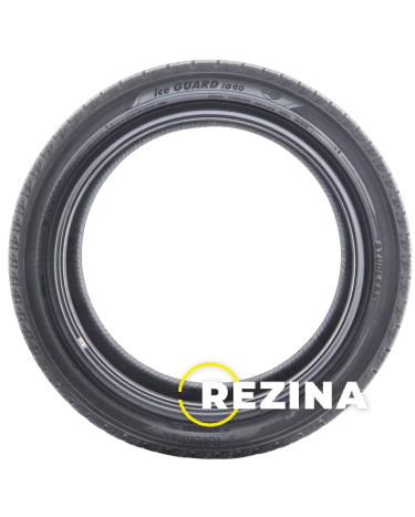 Yokohama IceGUARD iG60A 235/40 R19 92Q