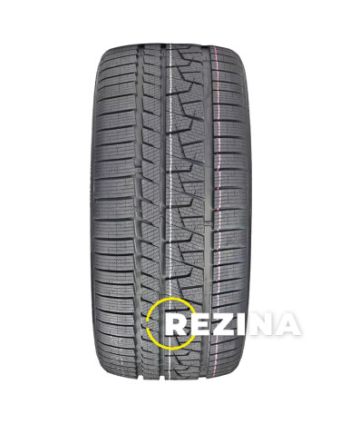 Royal Black RoyalWinter UHP 245/45 R17 99V XL FR