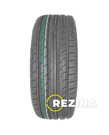 Sunfull SF-888 225/40 R19 93W XL